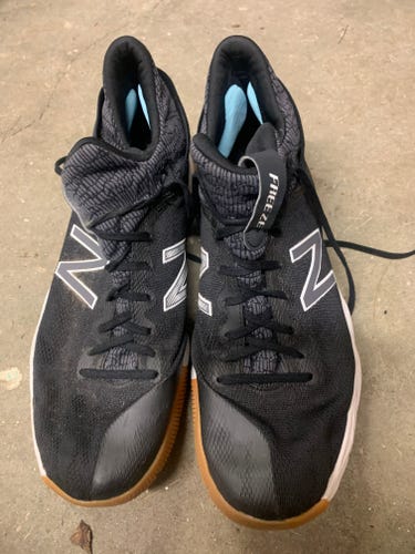 New Balance Mid Top Freeze 2.0 Box Lacrosse Shoes Size Men's 10.5 (W 11.5) Turf Cleats