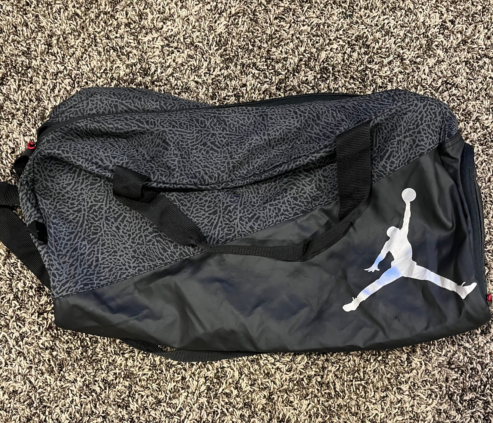 jumpman split duffel bag