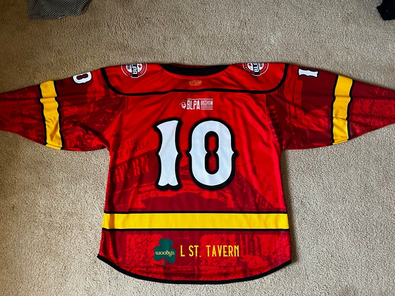16 Gold Used XXL Beer League Jerseys