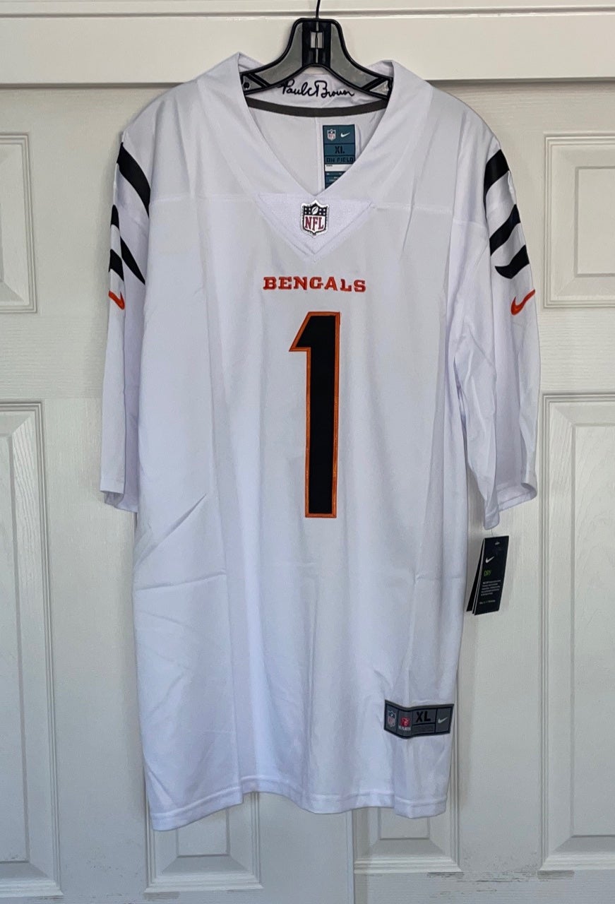 Brand New Cincinnati Bengals Ja'Marr Chase Jersey With Tags - Size Men's  Large