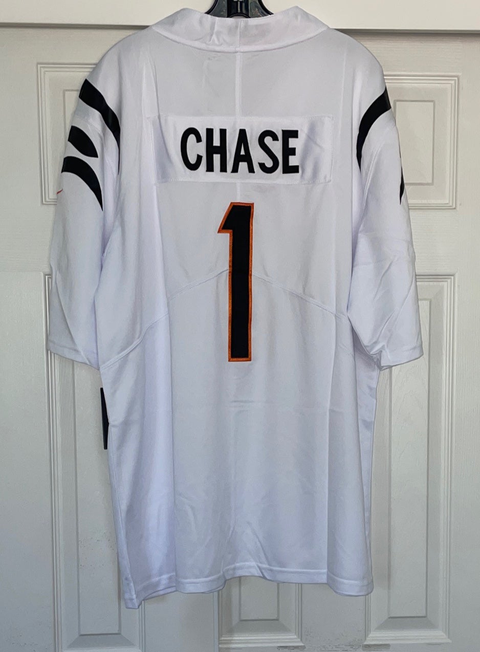 Brand New Cincinnati Bengals Ja'Marr Chase Jersey With Tags - Size