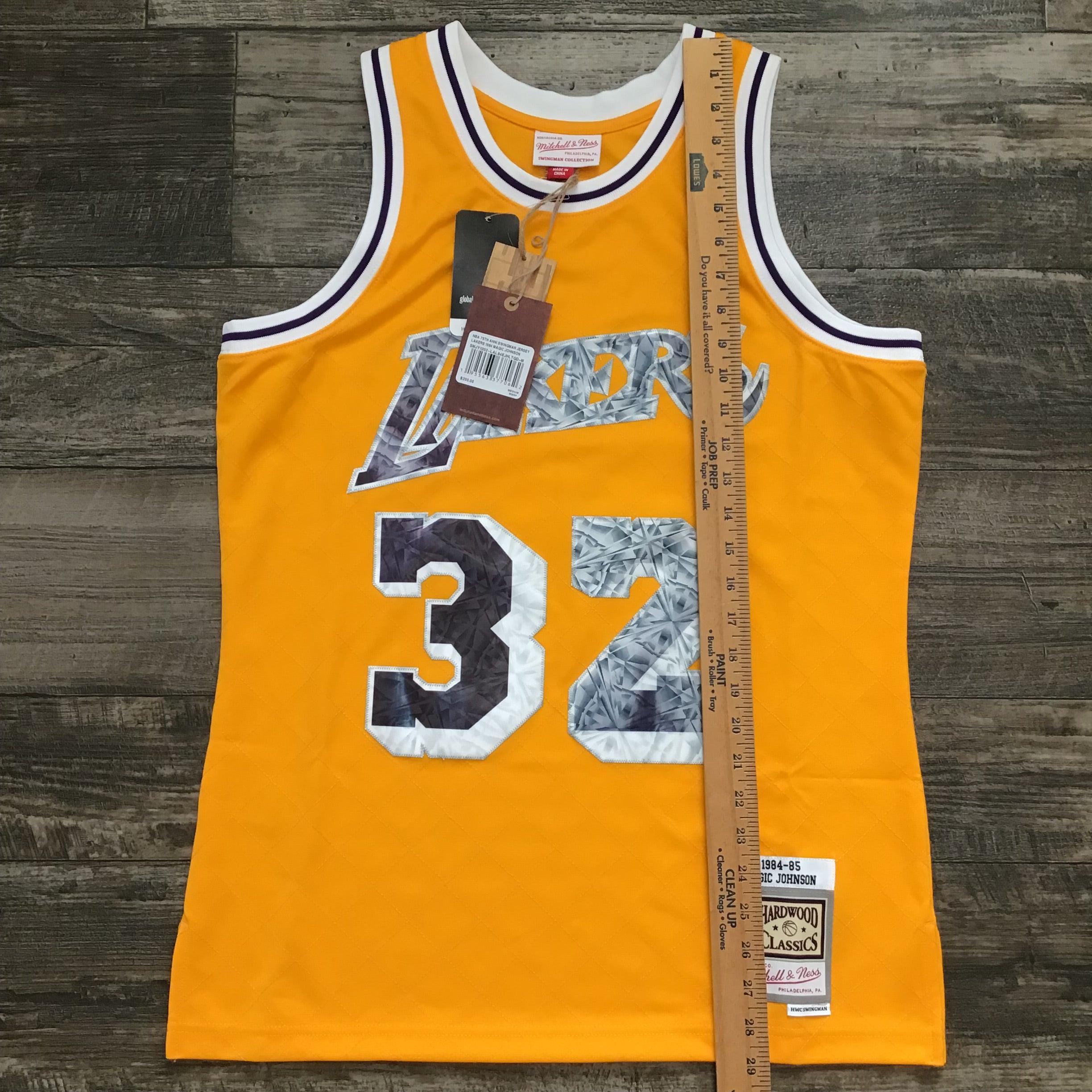 Mitchell and Ness Basketball Jersey Sizing Help! Which one looks/fits  better (Pics) : r/basketballjerseys