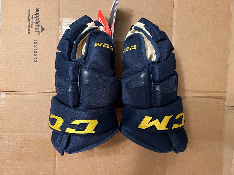CCM HG10KX St. Louis Blues Gloves - 13" - David Perron Pro Stock
