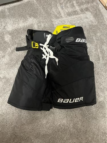 Junior Used Small Bauer Supreme 3S Hockey Pants