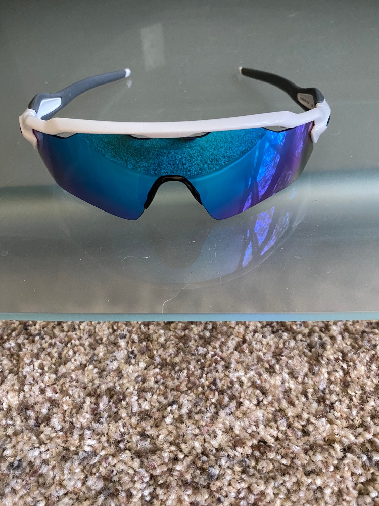 Men's  Oakley Radar EV Sunglasses