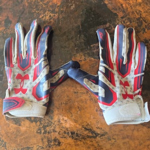Usa Youth medium under armour football gloves
