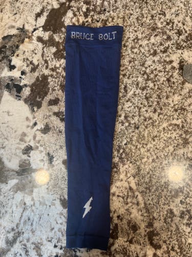 Bruce Bolt Navy Arm sleeve