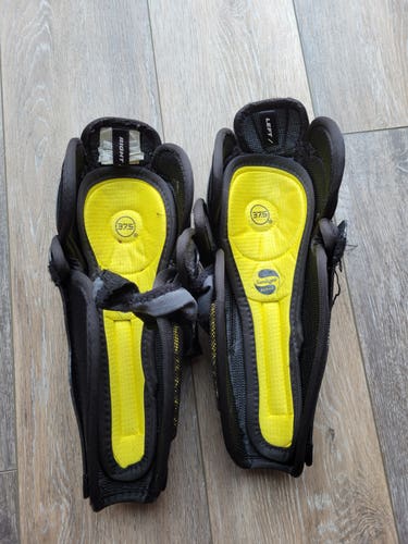 Used Bauer Supreme 1S Shin Pads