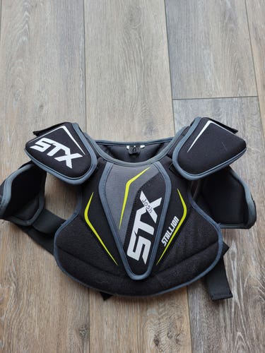 Youth Used Small STX Stallion 50 Shoulder Pads