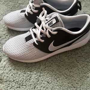 Men's Size 8.0 (Women's 9.0) Nike Roshe G Golf Shoes