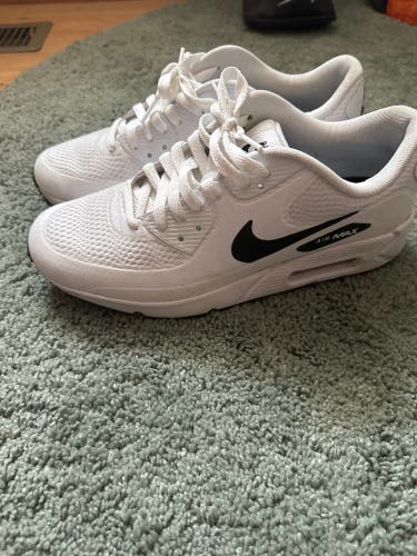 Men’s Size 8.5 Air max Golf Cleats
