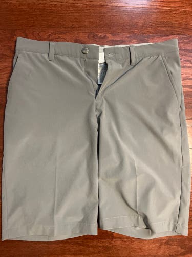 Adidas Men's Ultimate365 Golf Shorts - Gray Size 32