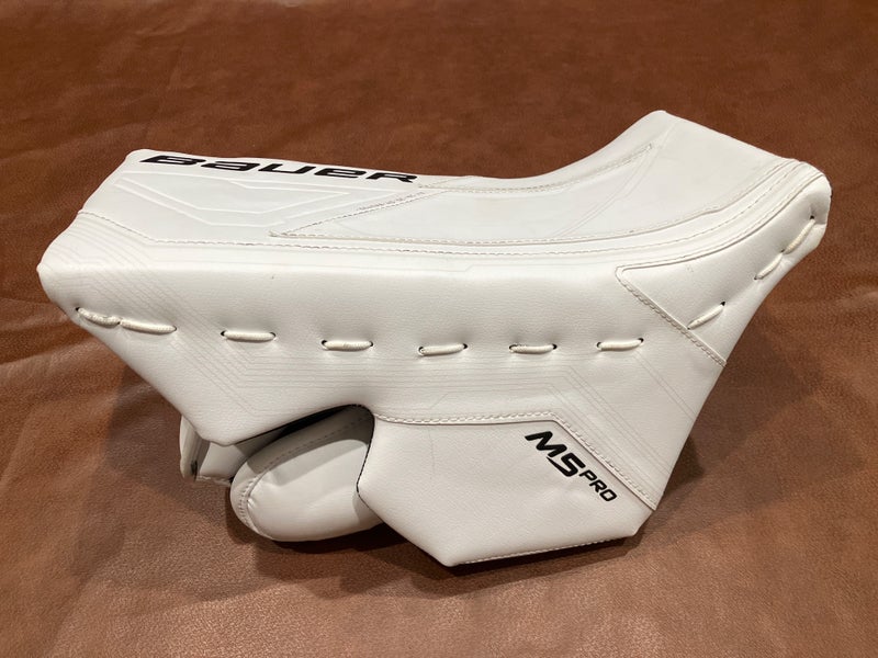 Bauer M5 Pro Goalie Blocker Like New!