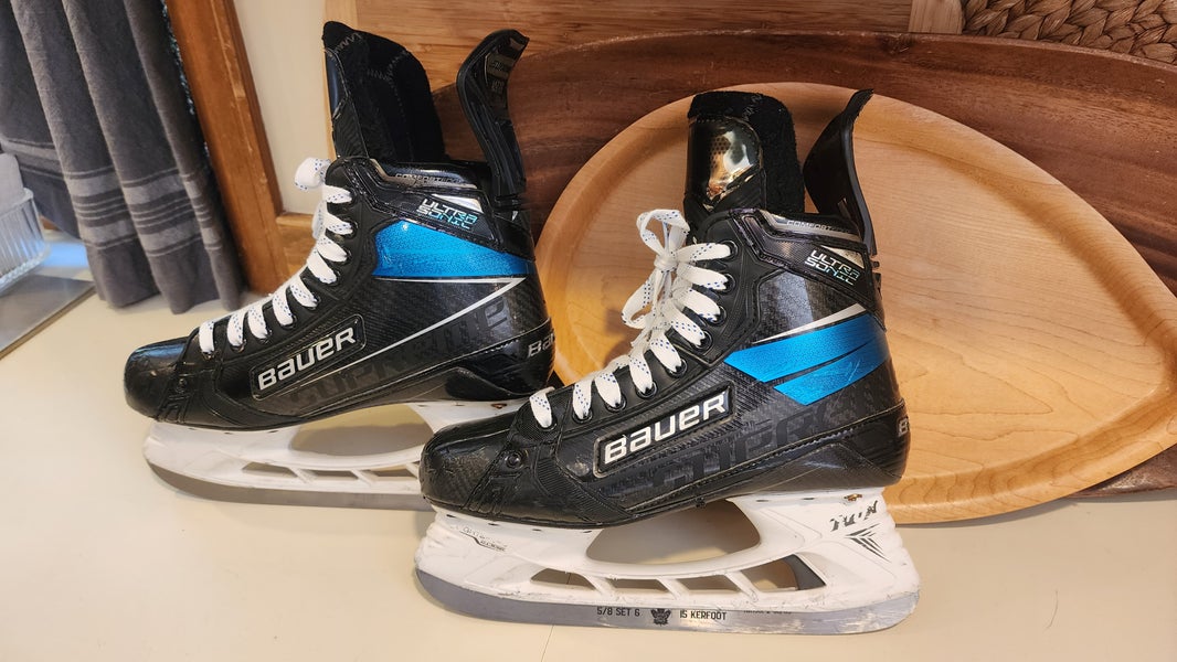 Blue Senior Used Bauer Supreme UltraSonic Hockey Skates Wide E Width Pro Stock Size 7.5