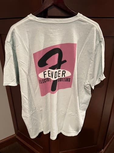 Lucky Brand Fender T-Shirt (XXL)
