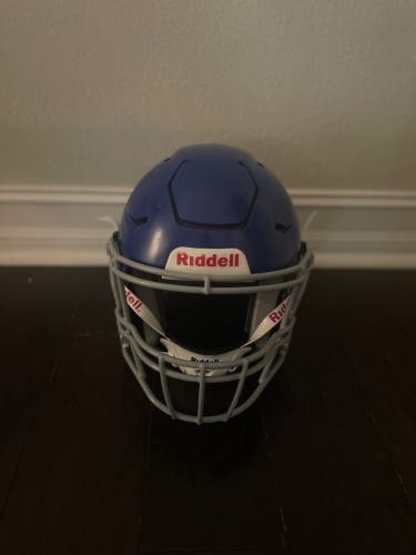 Used Medium Riddell SpeedFlex Helmet