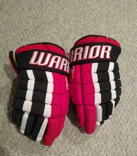 Warrior AX2 15” Gloves