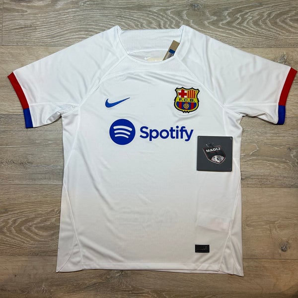 Barcelona present third kit, but is it white or grey?