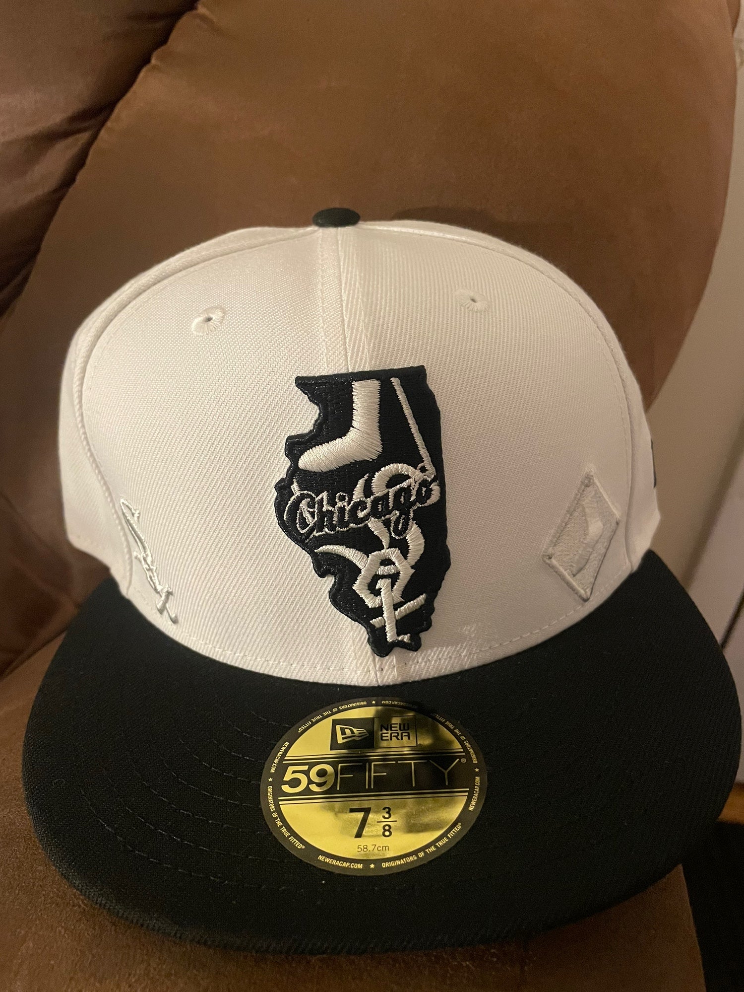 00's Chicago Blackhawks New Era Maroon NHL Fitted Hat Size 7 3/8 – Rare VNTG