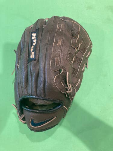 Used Nike Right Hand Throw Infield Baseball Glove 11"