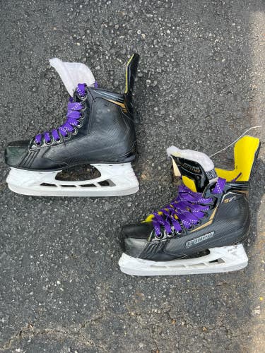 Used Bauer Supreme S27 Hockey Skates EE (Extra Wide) 5.0