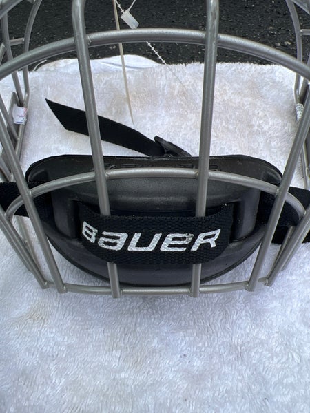 Used Medium Bauer Profile I Cage