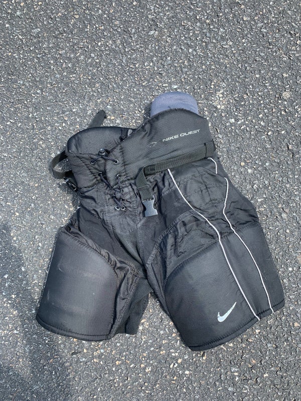 Used Junior Nike Quest Hockey Pants (Size: Small)