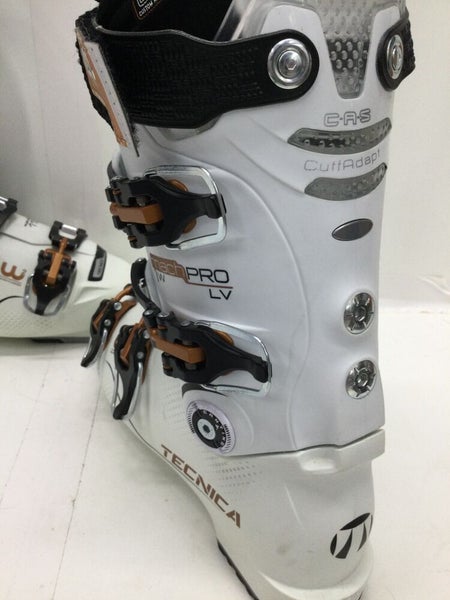 2023 Used Tecnica Mach 1 LV 130 Ski Boots and New Liners - 26.5 