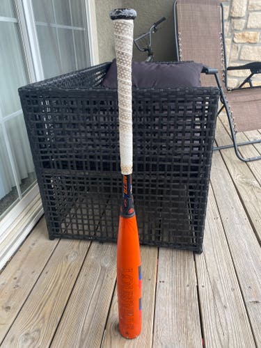 Used 2022 Louisville Slugger Meta Bat (-5) 32/27