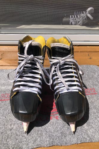 Used Bauer Supreme 1S Hockey Goalie Skates