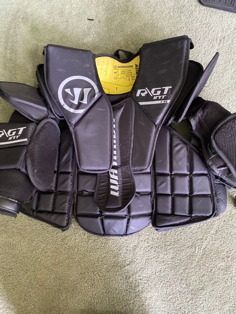 Used Large/Extra Large Warrior  Ritual GT Goalie Chest Protector