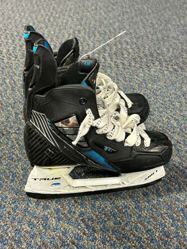 Used Junior True TF9 Hockey Skates | Size 4.5