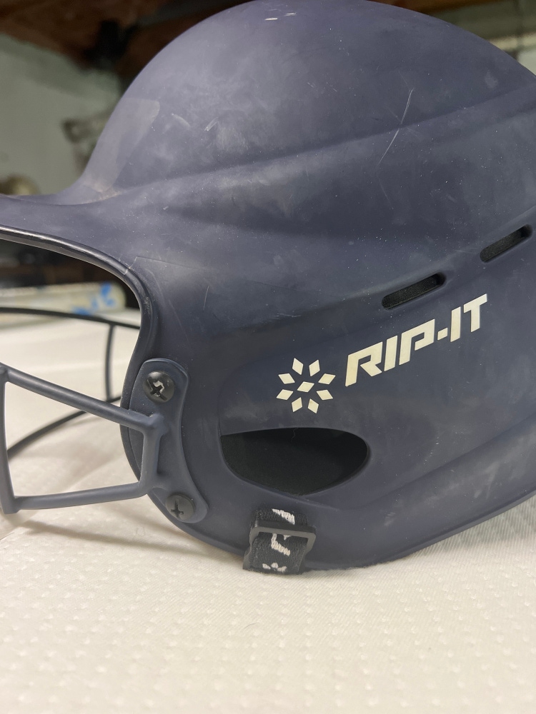Used Medium/Large Rip It Vision Pro Batting Helmet