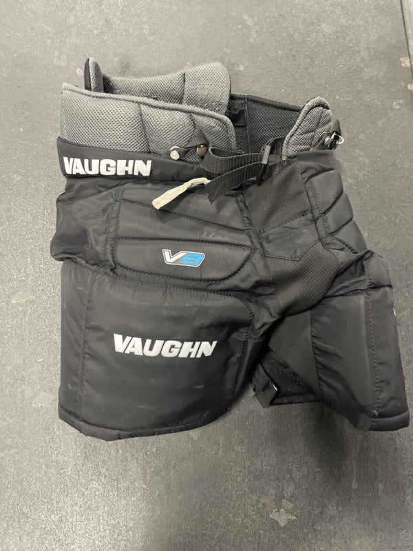 Junior Used M/L Vaughn Velocity V9 Hockey Goalie Pants