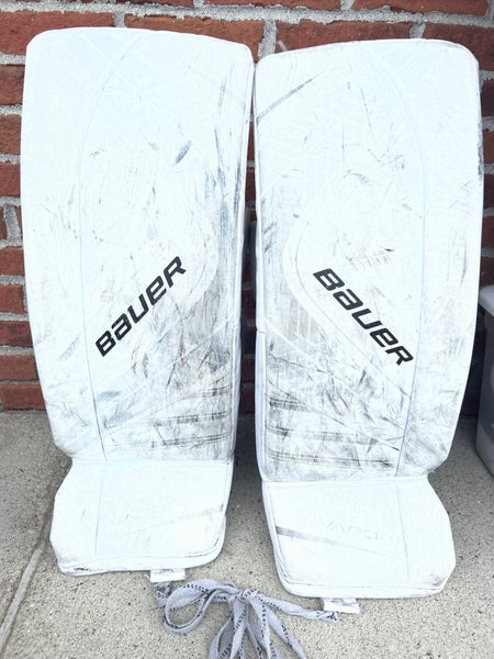Used Medium Bauer Vapor X700 Goalie Leg Pads