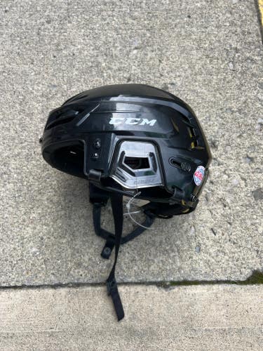 Used Medium CCM Tacks 310 Helmet