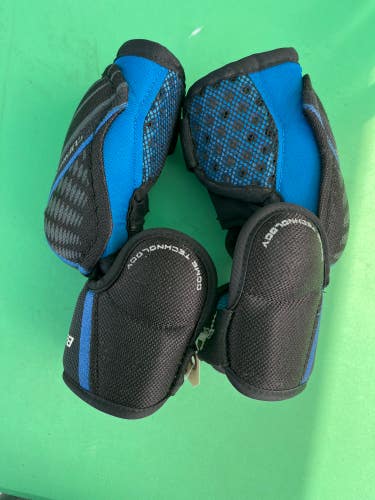 Used Small Bauer Elbow Pads