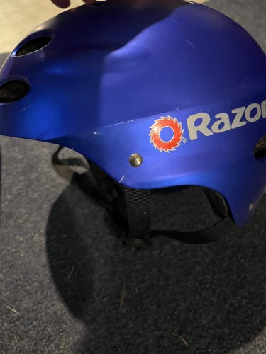 Used Small Rayzor Kid's Bike Helmet