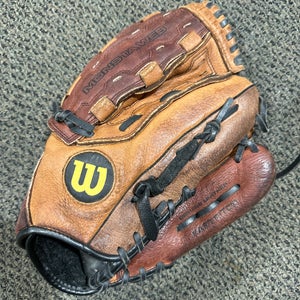 New Wilson A450 Left Hand Throw Infield Baseball Glove 11.5"