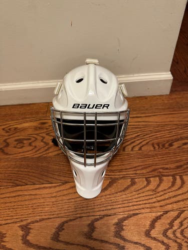 Junior Used Bauer 930 Goalie Mask