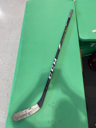 Used Senior CCM RibCor Pro 3 PMT Right Hockey Stick P88