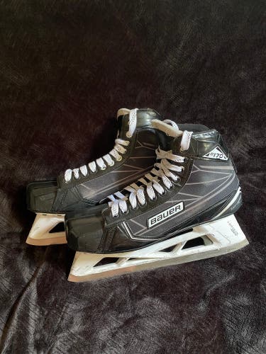 Senior Bauer Regular Width Size 11 Supreme S170 Hockey Goalie Skates