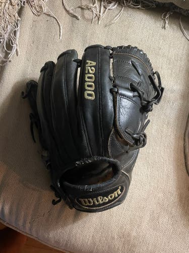 Used Right Hand Throw 11.75" Baseball Glove