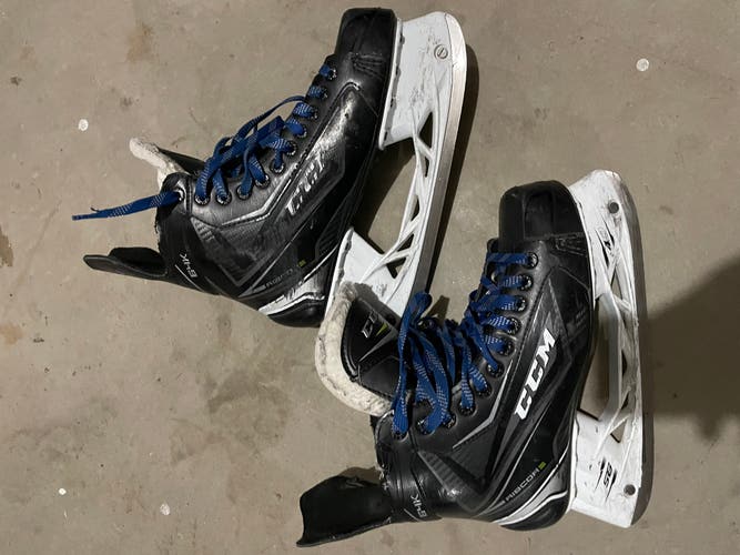CCM Ribcor Hockey Skates