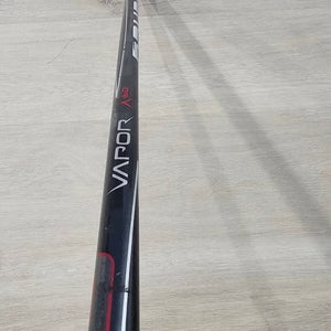 Junior Used Right Handed Bauer Vapor X:60 Hockey Stick P92