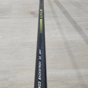 Intermediate Used Right Handed Warrior Alpha DX Hockey Stick W03