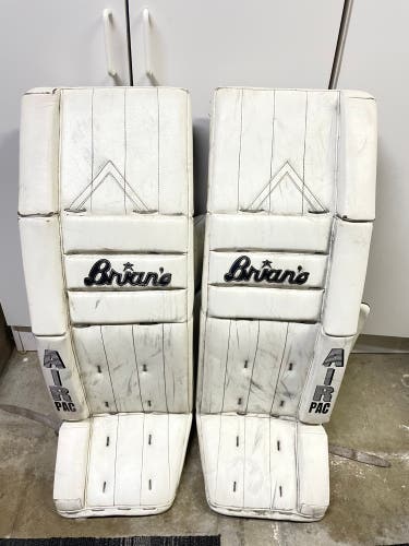 34" Brian's Heritage Goalie Leg Pads