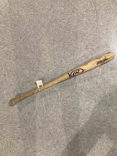 Used Rawlings Hard Ash Wood Bat Other / Unknown Other/Unknown 31"