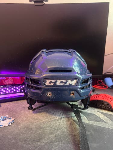 Used Medium CCM  Super Tacks X Helmet