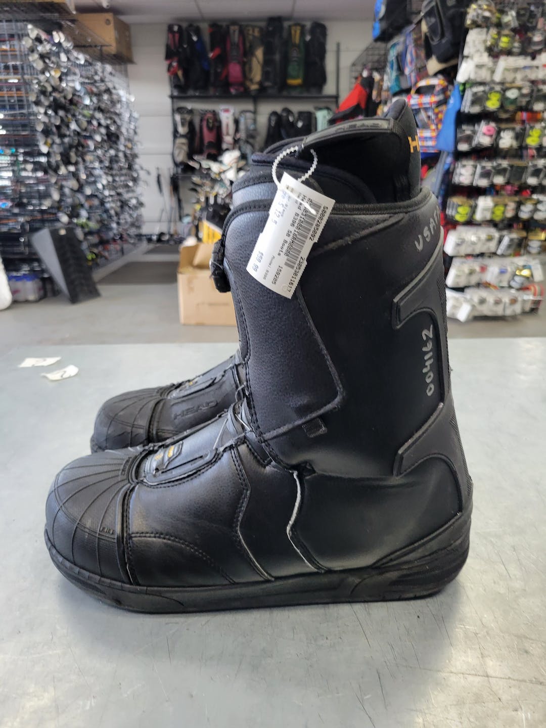 12.5 snowboard boots